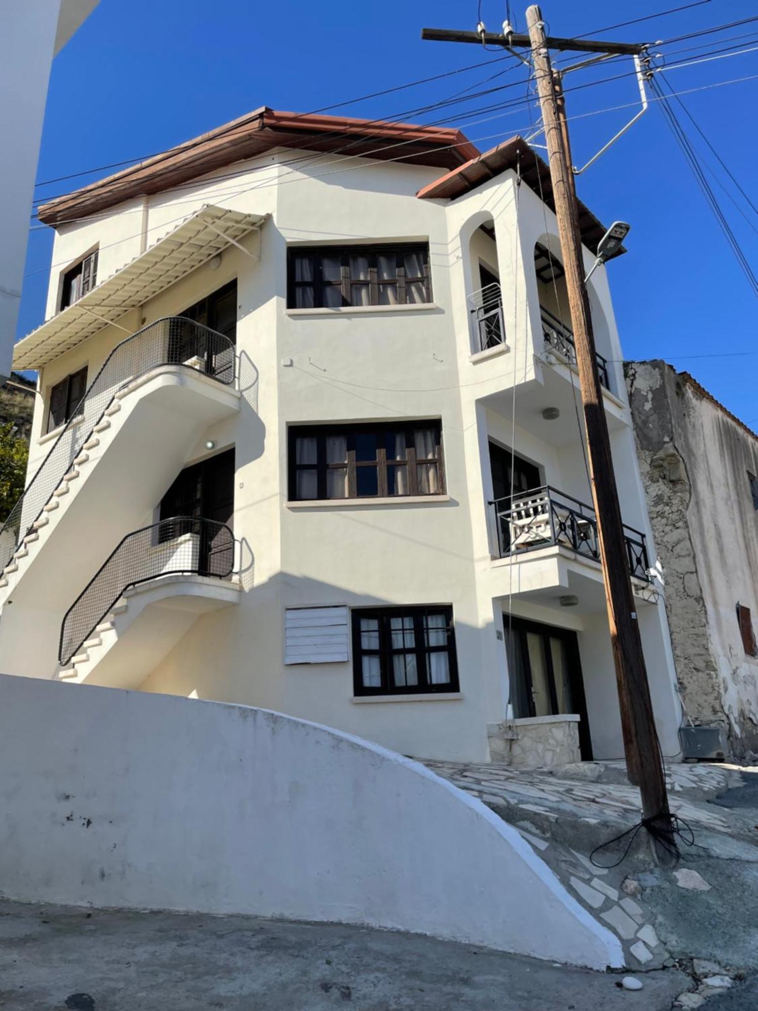 Sea View Apartments Пісурі Екстер'єр фото